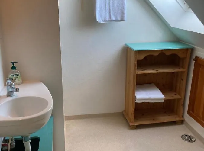 Kallerup Hgard 民宿 德斯泰德