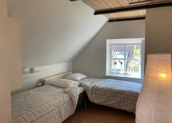Rum i privatbostad Kallerup Hgard *